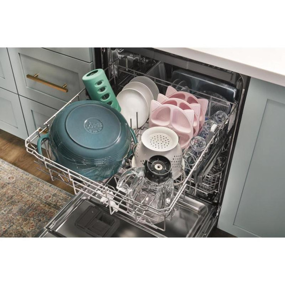 Whirlpool® 24” Stainless Steel Dishwasher with AI Intelligent Wash - 47 dBA WDTA50SAKB