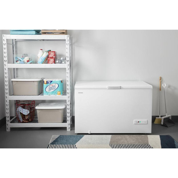 16 cu. ft. Amana® Chest Freezer AZC5216LW 16 cu. ft. Amana® Chest Freezer AZC5216LW