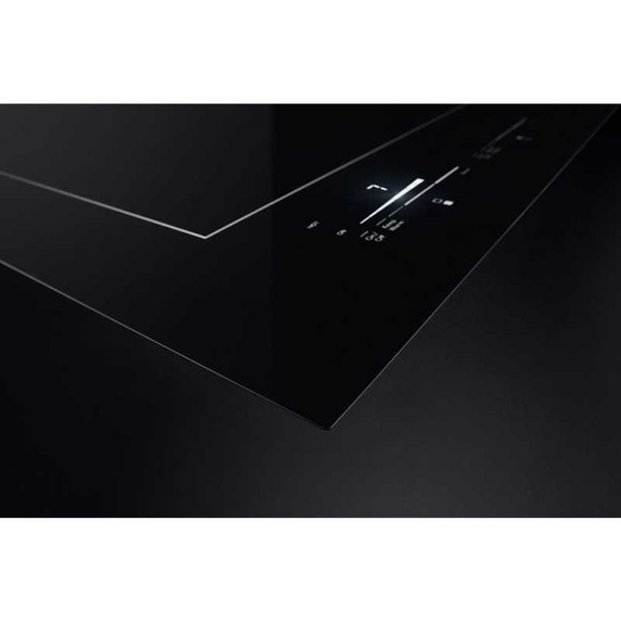 Jennair® 24" Oblivion Glass Induction Flex Cooktop JIC4724HB
