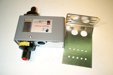 Johnson Controls P28AN-15 8/70#M/R 30Sec.Ammonia Switch