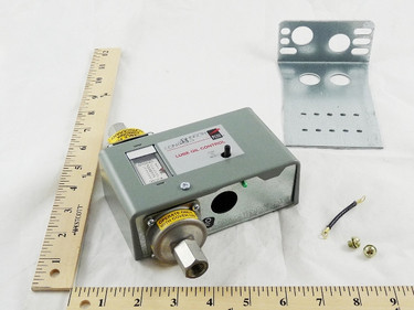 Johnson Controls P28AN-6 Lube Oil Ctl;30Sec;M/R,Ammonia