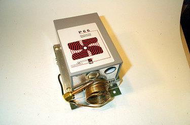 Johnson Controls P66AAB-11 140/200# Fan Speed Control