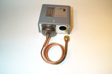 Johnson Controls P70JA-16 12"/50#, 4'Cap, 5/35#Dif., #-Switch