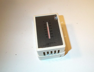Johnson Controls T-4000-2146 Beige Plast Cv,Vert,Therm,1Wn