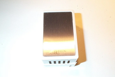 Johnson Controls T-4000-3144 Cover; White Plastic Vert.