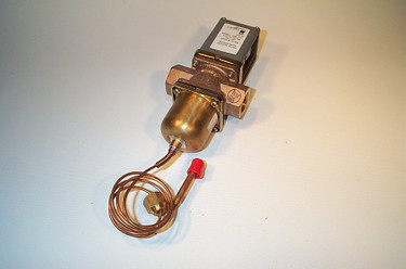 Johnson Controls V46NB-2 1/2"40/100#Ra #ActuatedH2O Reg Valve