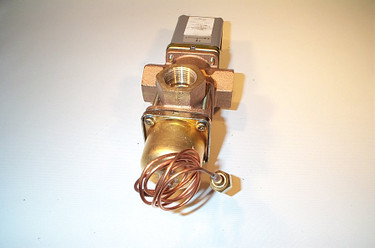 Johnson Controls V48AC-1 3/4"3-Way 85/110#,R-12,#Reg Valve