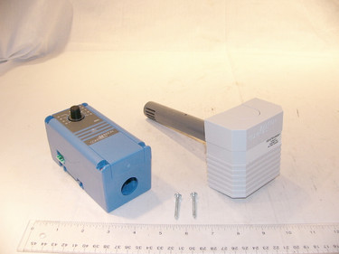 Johnson Controls W351AA-2 Humidity 10-90% W/Duct Mt. Sensor