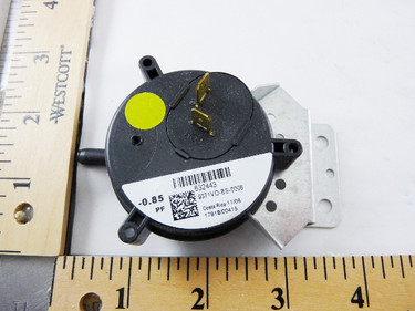 Nordyne 632443R -0.85" Wc Spst Pressure Switch