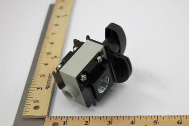 ASCO 34303054 1/2-112 3/2 Man. Operate Valve