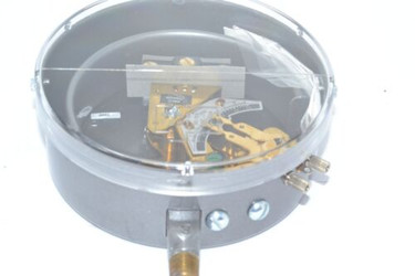 Dwyer Instruments DA-7031-153-1 1/8-15# SPDT SnapSw BrassTube