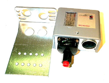 Johnson Controls P72CA-18 12"/50# Ammonia#Sw DPST