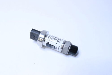 York 025-36113-002 PRESSURE TRANSDUCER