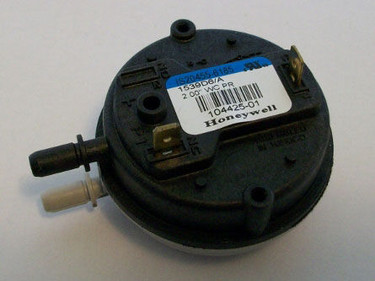 Burnham Boiler 104425-01  PRESSURE SWITCH 2.0"WC