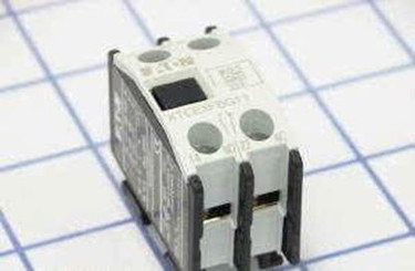 Cutler Hammer-Eaton XTCEXFBG11 1NO/1NC Auxiliary Contact