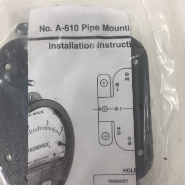 Dwyer Instruments A-610 PIPE MOUNTING