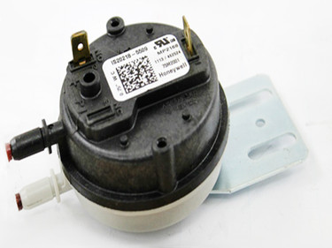 Lennox 75M20 Pressure Switch,.75"wc,4501-7500ftAlt