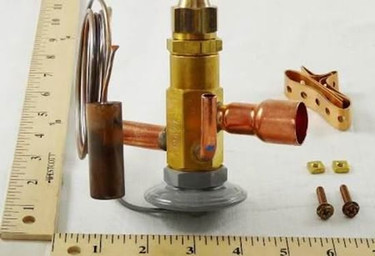 Daikin-McQuay 111011635 3/8"x5/8" TXV Valve W/Ext Equ.