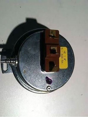 Weil McLain 511-624-545  Pressure Switch