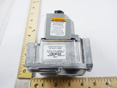 York Controls S1-025-32695-000 3/4" 24V NG Valve; VR8305 Heater