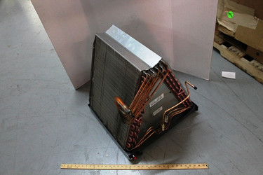 York Controls S1-373-18113-001 Evaporator Coil W/Drain Pan