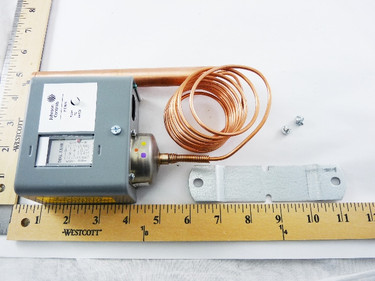 Johnson Controls A70HA-7 10-65F,M/R Low,6'Cap,6.75Blb