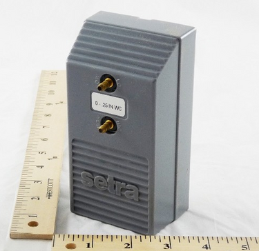 Johnson Controls DPT2640-R25D Dif. Transmitter Mtr 0/.25"0-5Vdc Out