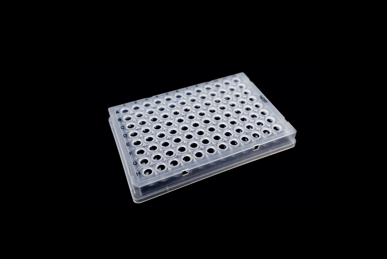 NEST 402501 0.1 mL 96 Well PCR Plate, Low Profile, Full Skirt, Clear, H1 Notch, Polypropylene