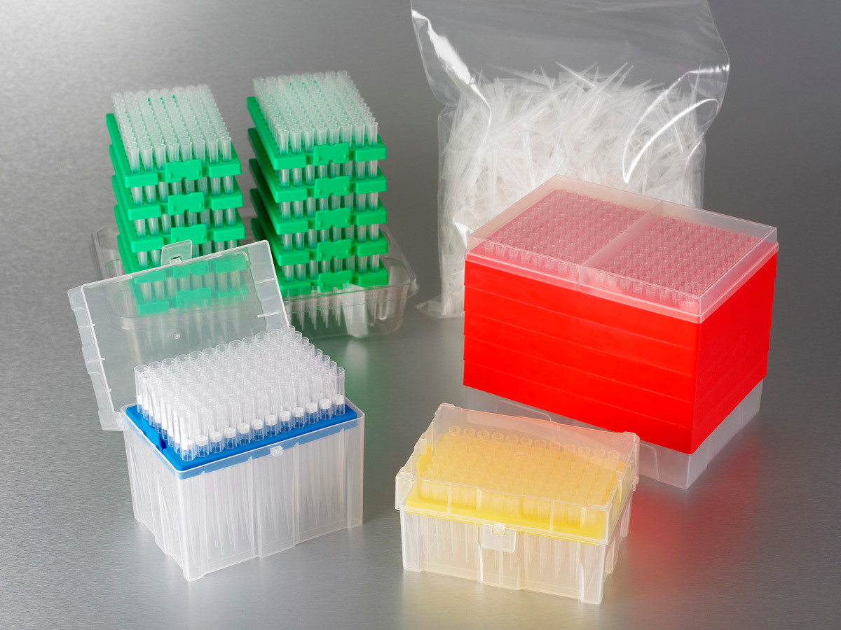 Axygen® MultiRack Pipet Tip, 200 µL, Extended Length, Filtered, Racked, Sterile, 768 Tips/Pk, 5 Packs/Cs, 3840/Cs