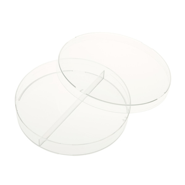 CELLTREAT 100mm x 15mm 2-Compartment Petri Dish, Sterile | Molded Dividers with Airflow | Simultaneous Dual-Organism Studies | 25/Bag | 500/Case | Cat # 229682