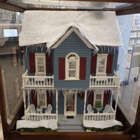 Marshes of Glynn Library Dollhouse