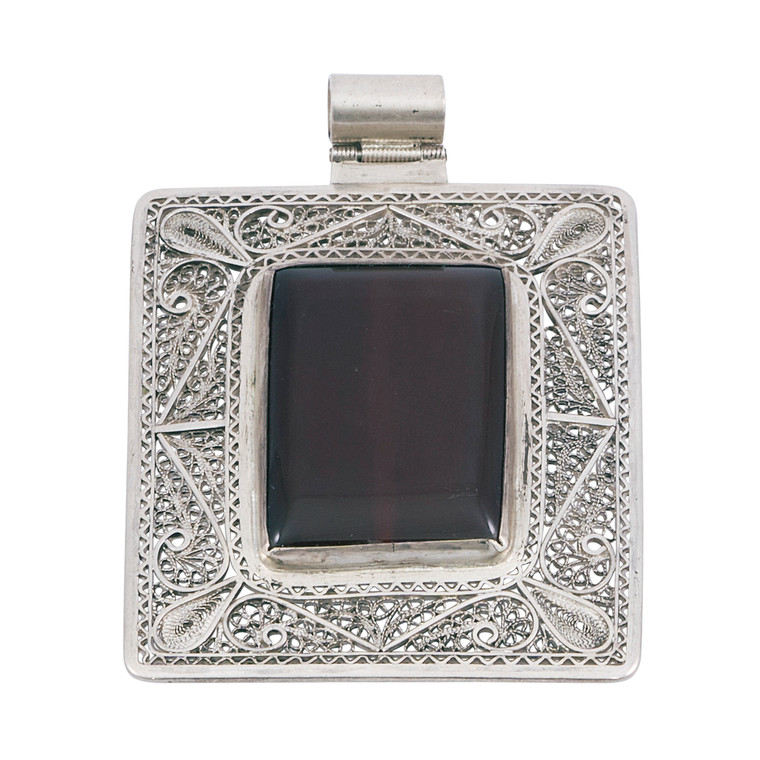 925 Sterling Silver / Filigree Work / Agate Pendant