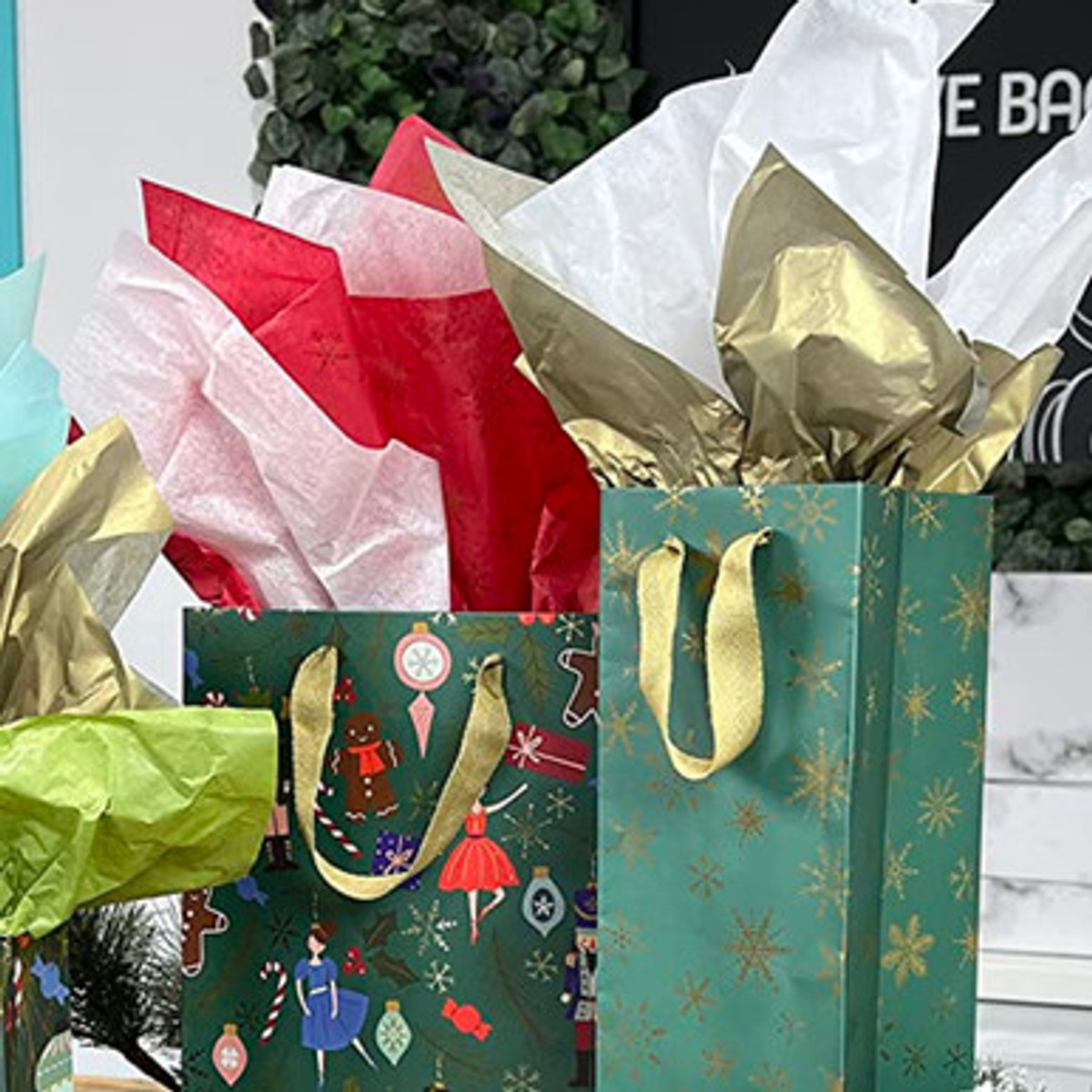 Solid Tissue Paper - 20 x 30 Inch - 6 Sheets