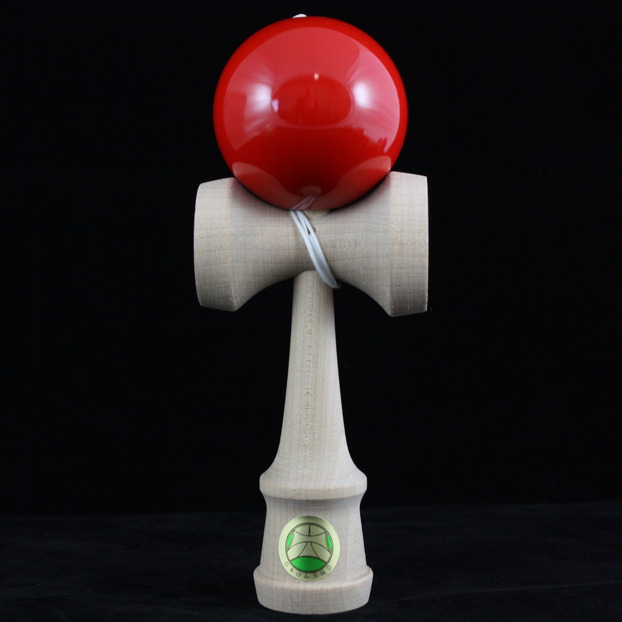 TK16 Master Kendama Red
