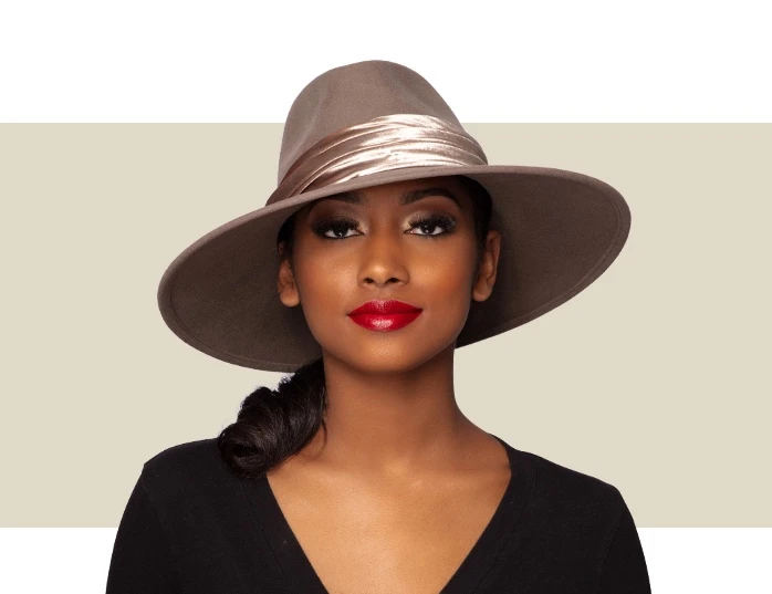 EMMANUELLE WOMEN display picture 2