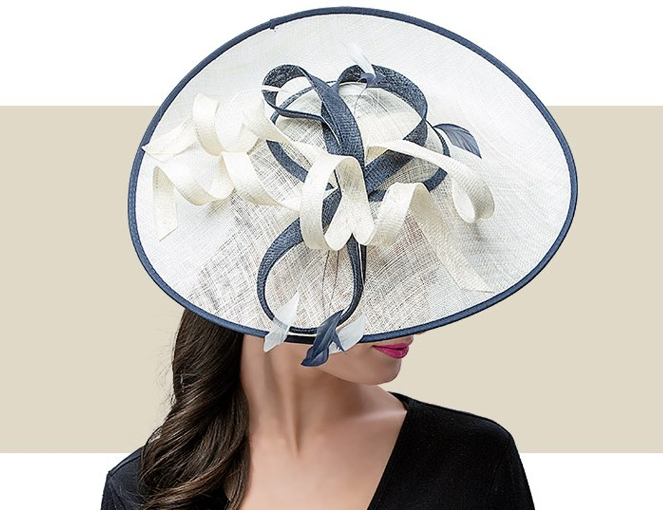 TAREN - Ivory and Navy Blue