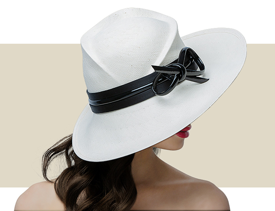 SCRIPT CROWN HAT - Ivory and Black