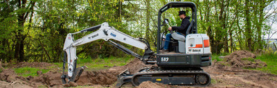 What is the iDig 2D Excavator System?