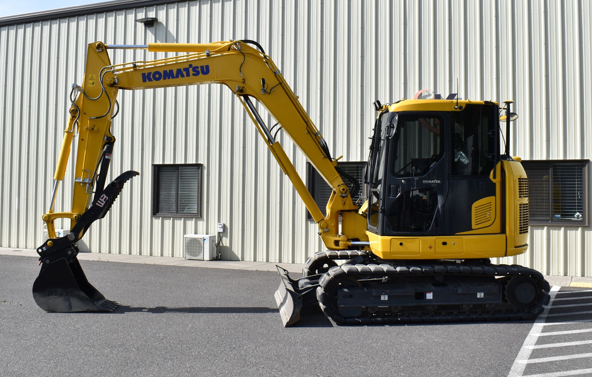 KOMATSU コマツ　PC 88MR PC88MR-11 | Komatsu