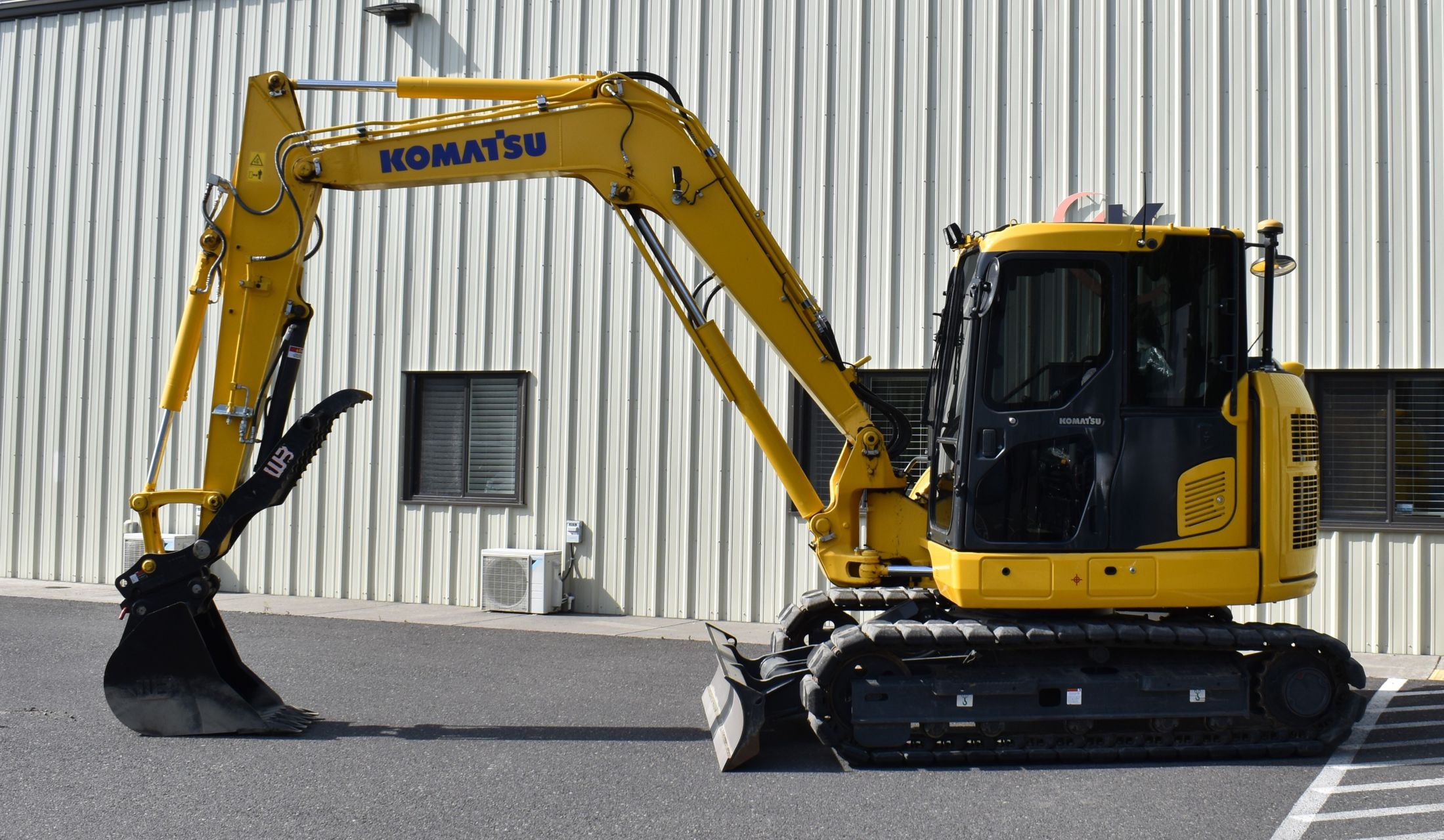 KOMATSU コマツ　PC 88MR PC88MR-11 | Komatsu