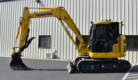 KOMATSU ✖︎ PETER MILLAR VIP Japan Tour 24 KOMATSU ✖︎ PETER MILLAR VIP Japan Tour 24 KOMATSU