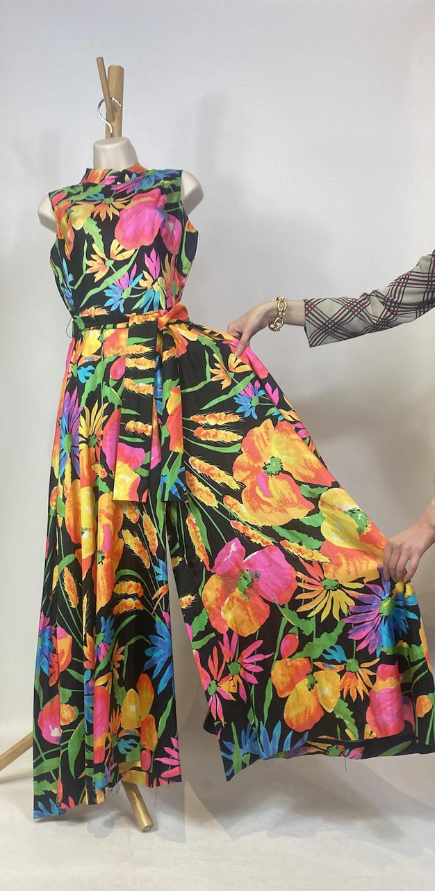 1970s Bright Tropical Floral Print Wide Leg Jumpsuit - Paper Doll Vintage  Boutique & Paper Doll Curiosity Shoppe