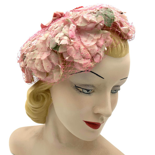 1950s Ribbon Top Pink Floral Hat With Veil Overlay 1950s Ribbon Top Pink Floral Hat With Veil Overlay