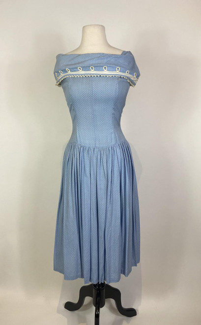 1940s - 1950s Blue Polka Dot Swing Dress 1940s - 1950s Blue Polka Dot Swing Dress