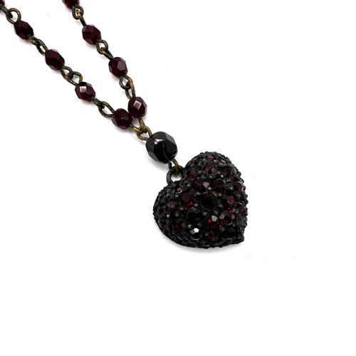 1990s Roxanne Assoulin Red Glass Beaded Bleeding Heart Pendant Necklace 1990s Roxanne Assoulin Red Glass Beaded Bleeding Heart Pendant Necklace