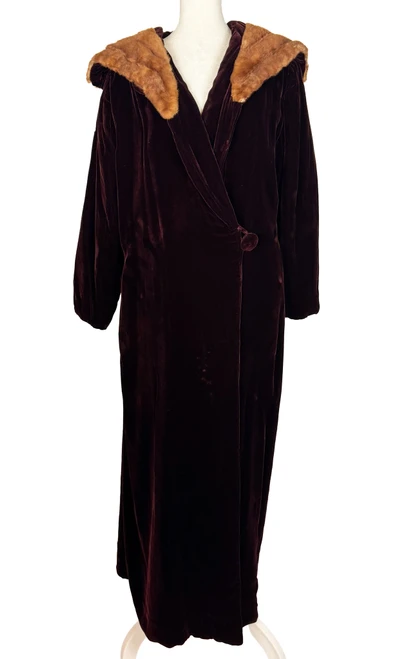 1930s  RH Stearns Co Velvet Fur Collar Duster Coat