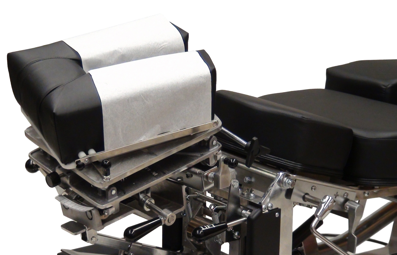 Zenith 230 Hylo Pierce  Chiropractic Table