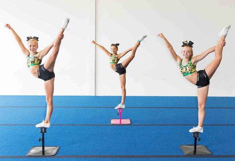 cheerleading stunts heel stretch
