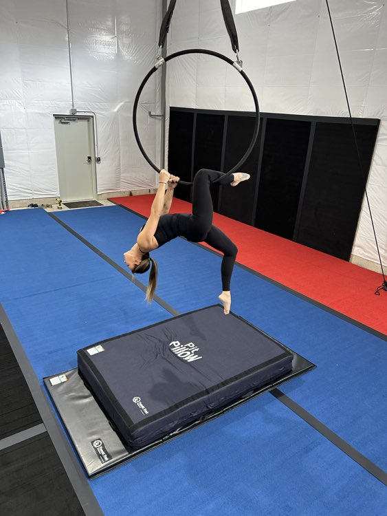 Tumbl Trak: Pit Pillow for Gymnastics Cheer Dance Martial Arts