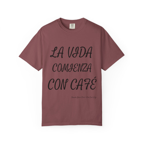 La Vida Comienza Con Café tee - bold Spanish script reading Life begins with coffee - front print on stone blue ring-spun cotton by Coo Coos Coffee Florida Brew Crew